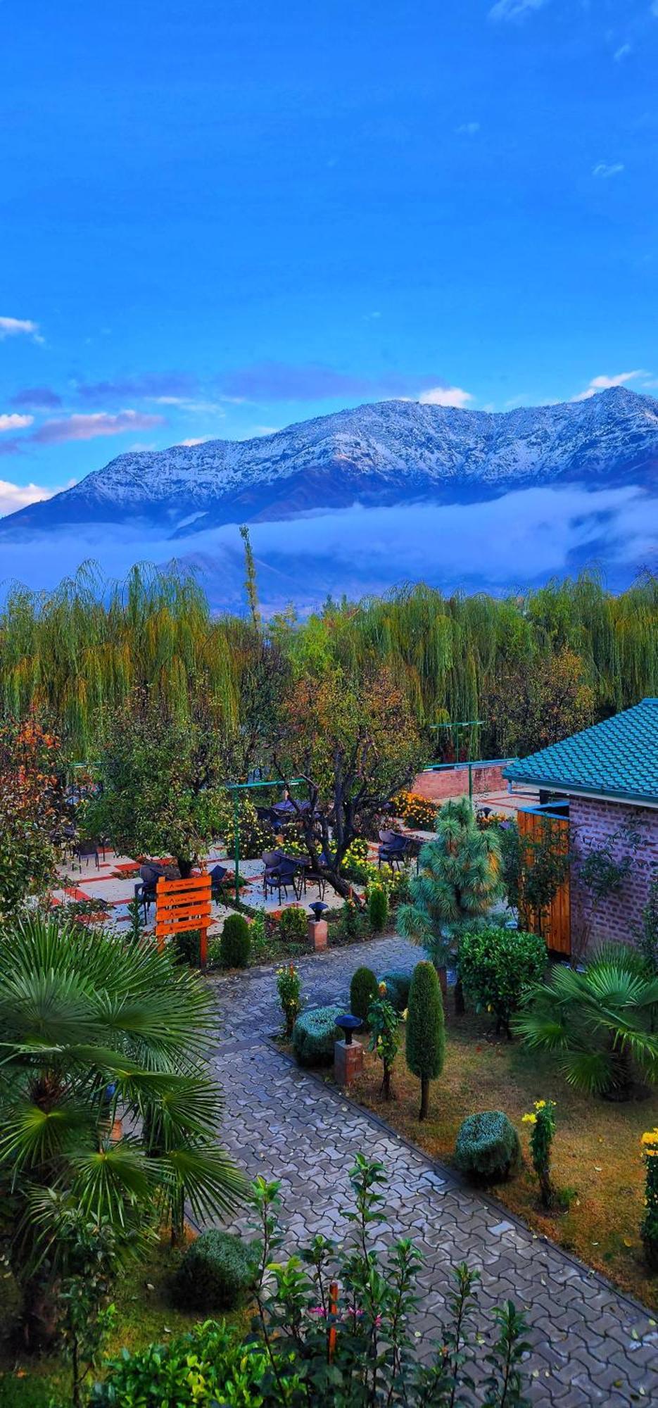 The Orchard Retreat & Spa Srīnagar Exterior foto